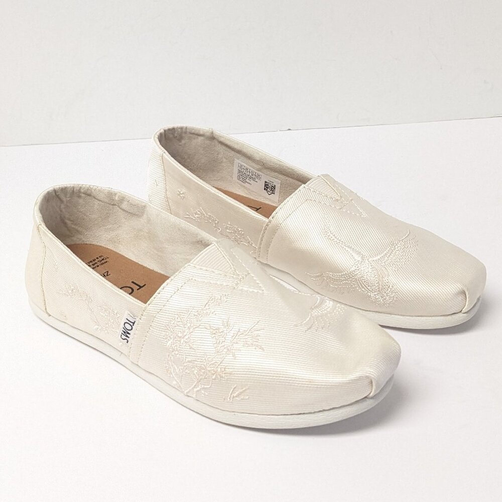 Toms Women's Ivory Embroidered Canvas Slip-On Flats